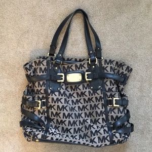 Michael Kors bag
